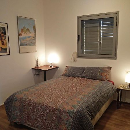 Herzelia Rooftop Special 2 Room Apartment Herzliya Exterior foto